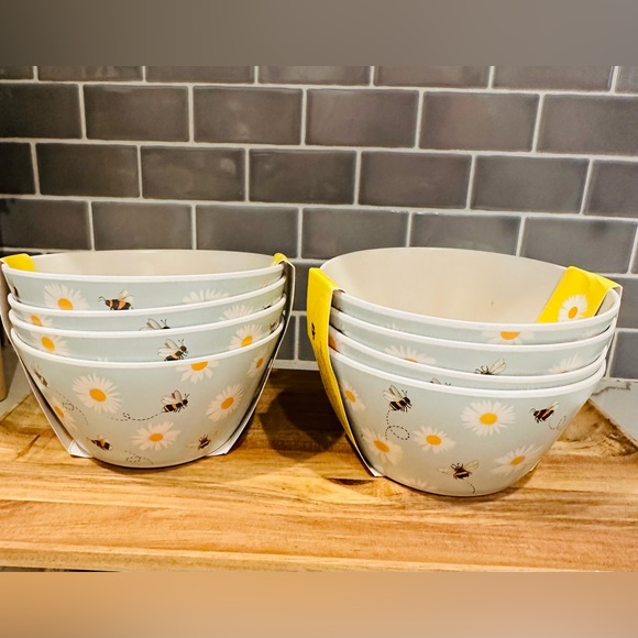 Harvest Green Other - Harvest Green Studio Bamboo  Bumblebee Floral Bowls Set of 8 NEW